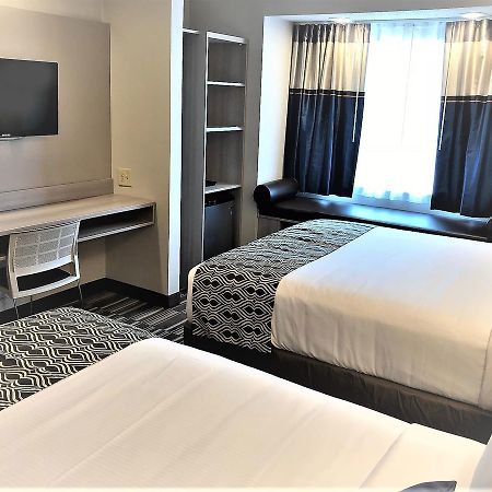 Microtel Inn & Suites By Wyndham Atlanta Buckhead Area Exterior foto
