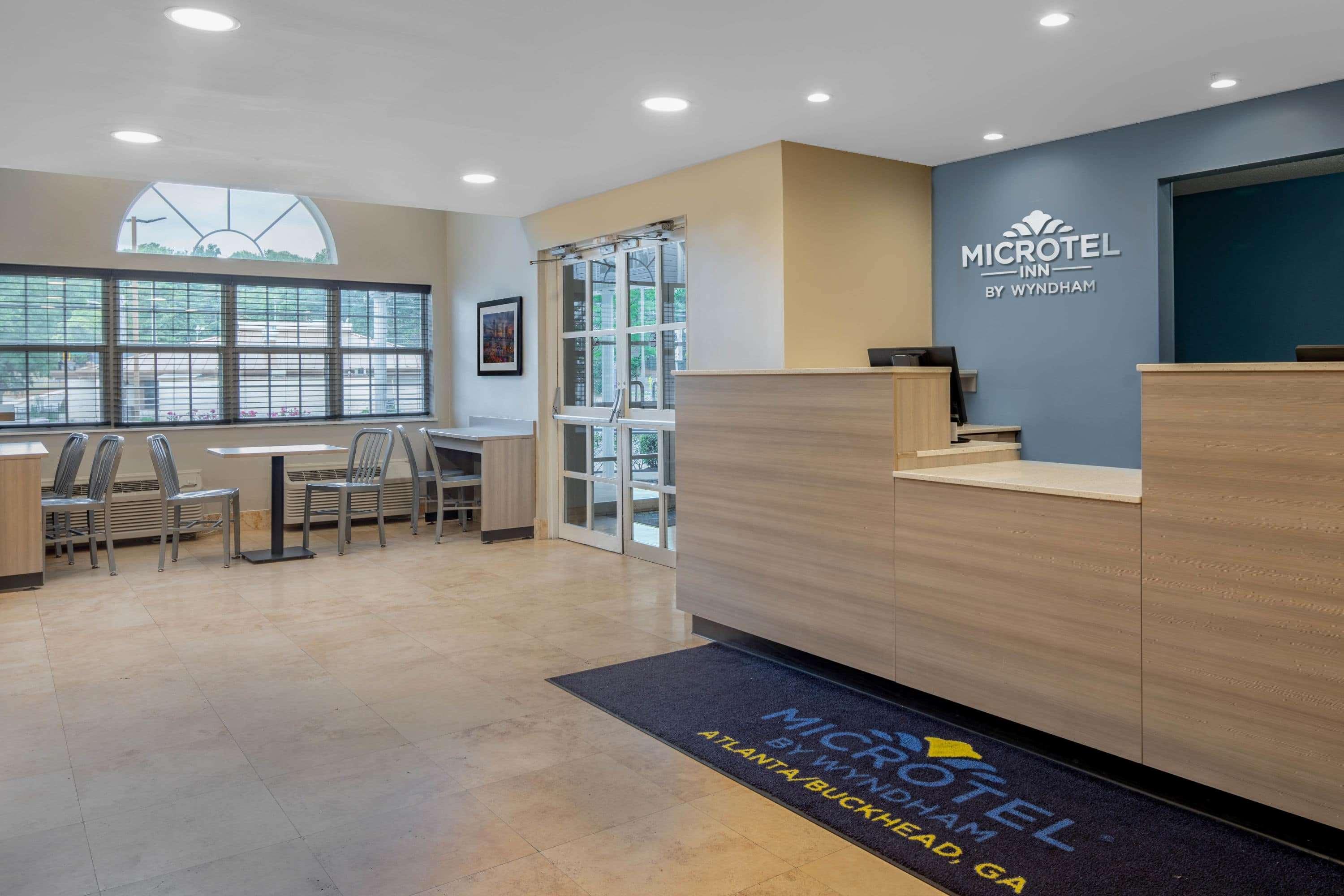 Microtel Inn & Suites By Wyndham Atlanta Buckhead Area Exterior foto