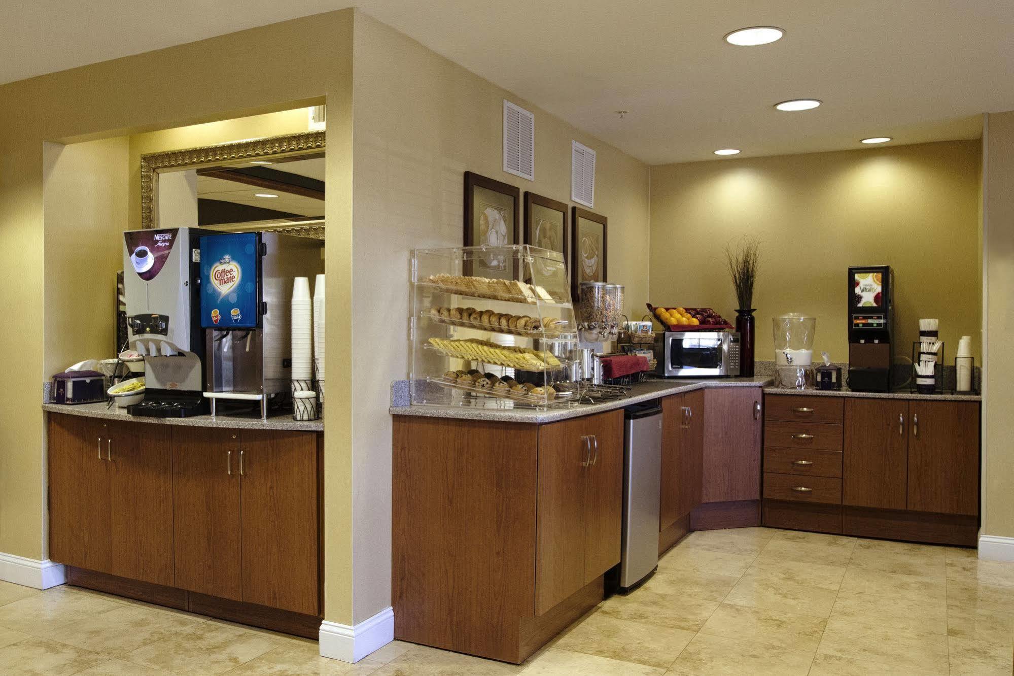 Microtel Inn & Suites By Wyndham Atlanta Buckhead Area Exterior foto