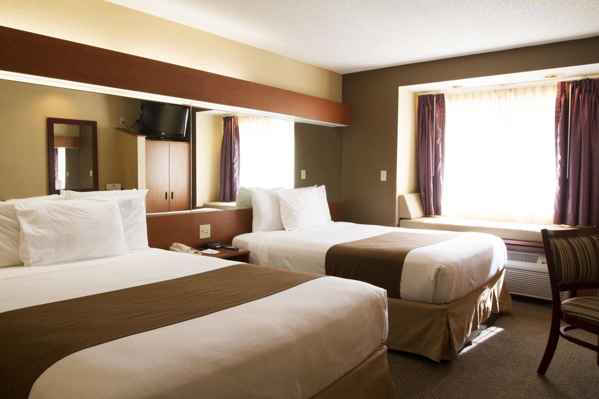 Microtel Inn & Suites By Wyndham Atlanta Buckhead Area Exterior foto