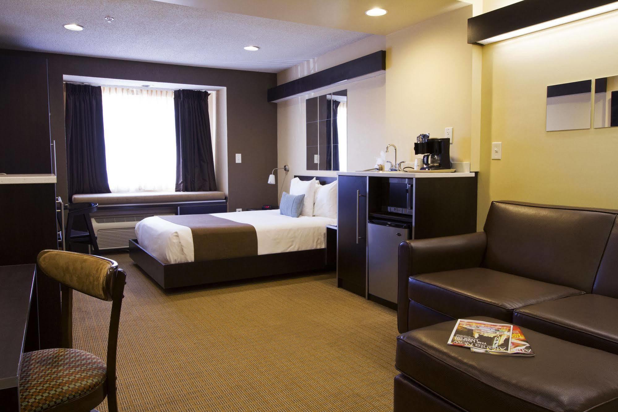 Microtel Inn & Suites By Wyndham Atlanta Buckhead Area Exterior foto